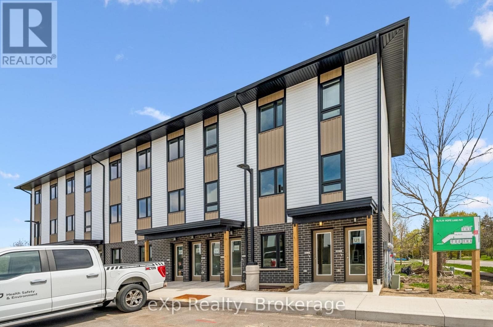 2 - 465 GARAFRAXA STREET W in
