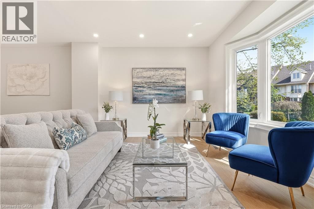14 HARBOUR DRIVE in Bayview