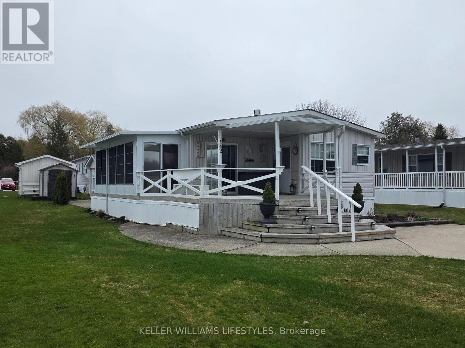 142 SANDBAGGER CRESCENT in