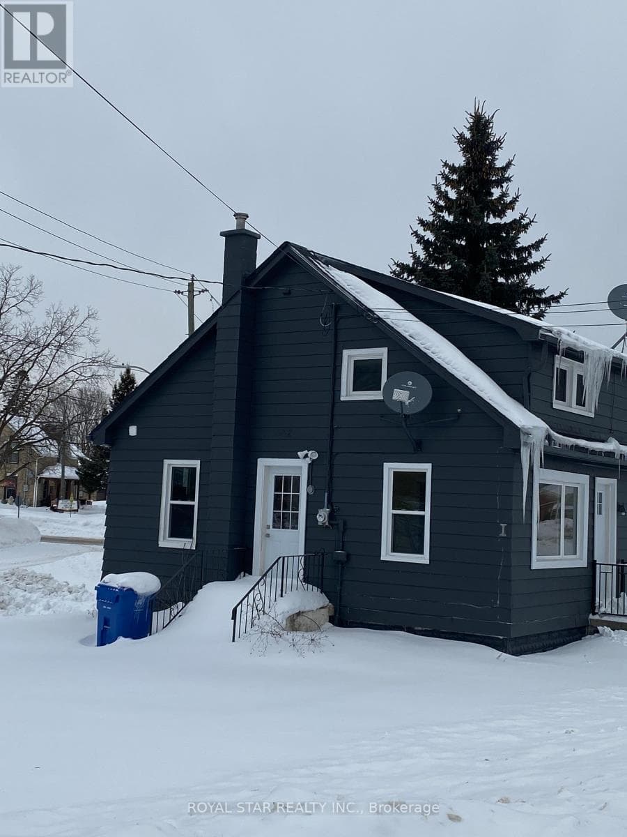 582 GARAFRAXA STREET S in