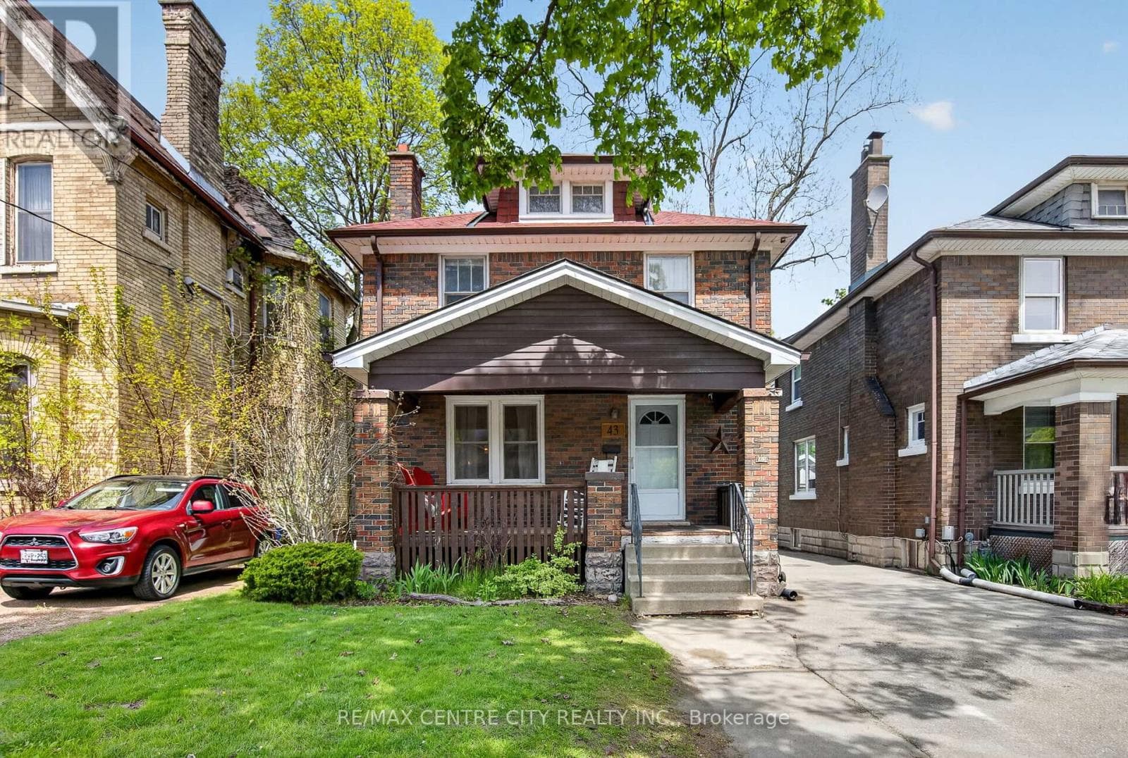 43 STANLEY STREET in