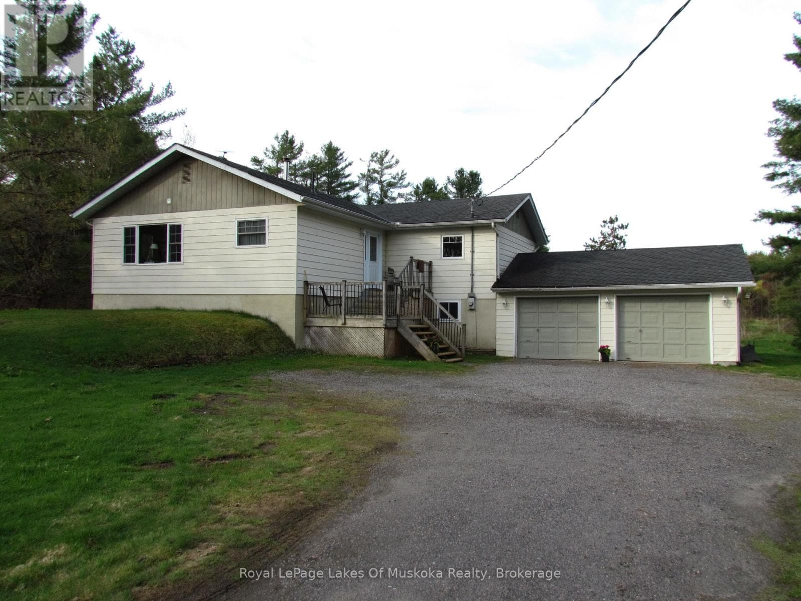 1016 LAYCOX ROAD in