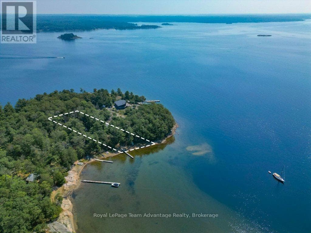 46 HUCKLEBERRY ISLAND in