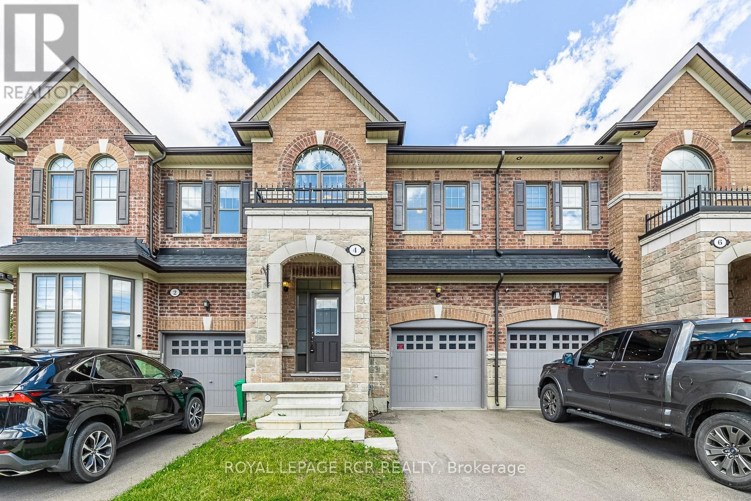 4 TORMORE ROAD in