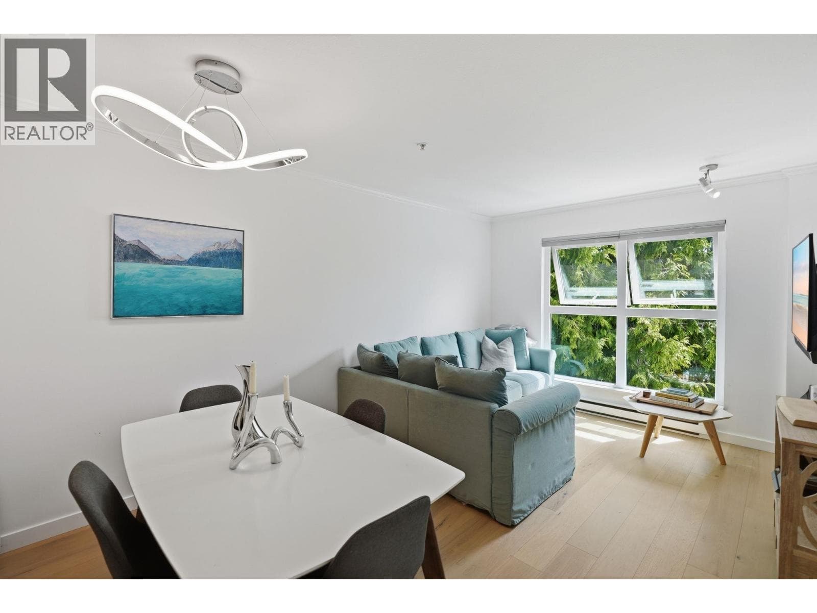 2510 W 4TH AVENUE in Kitsilano