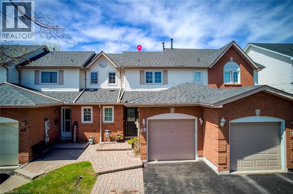 48 PIDDUCK Street in West Shore