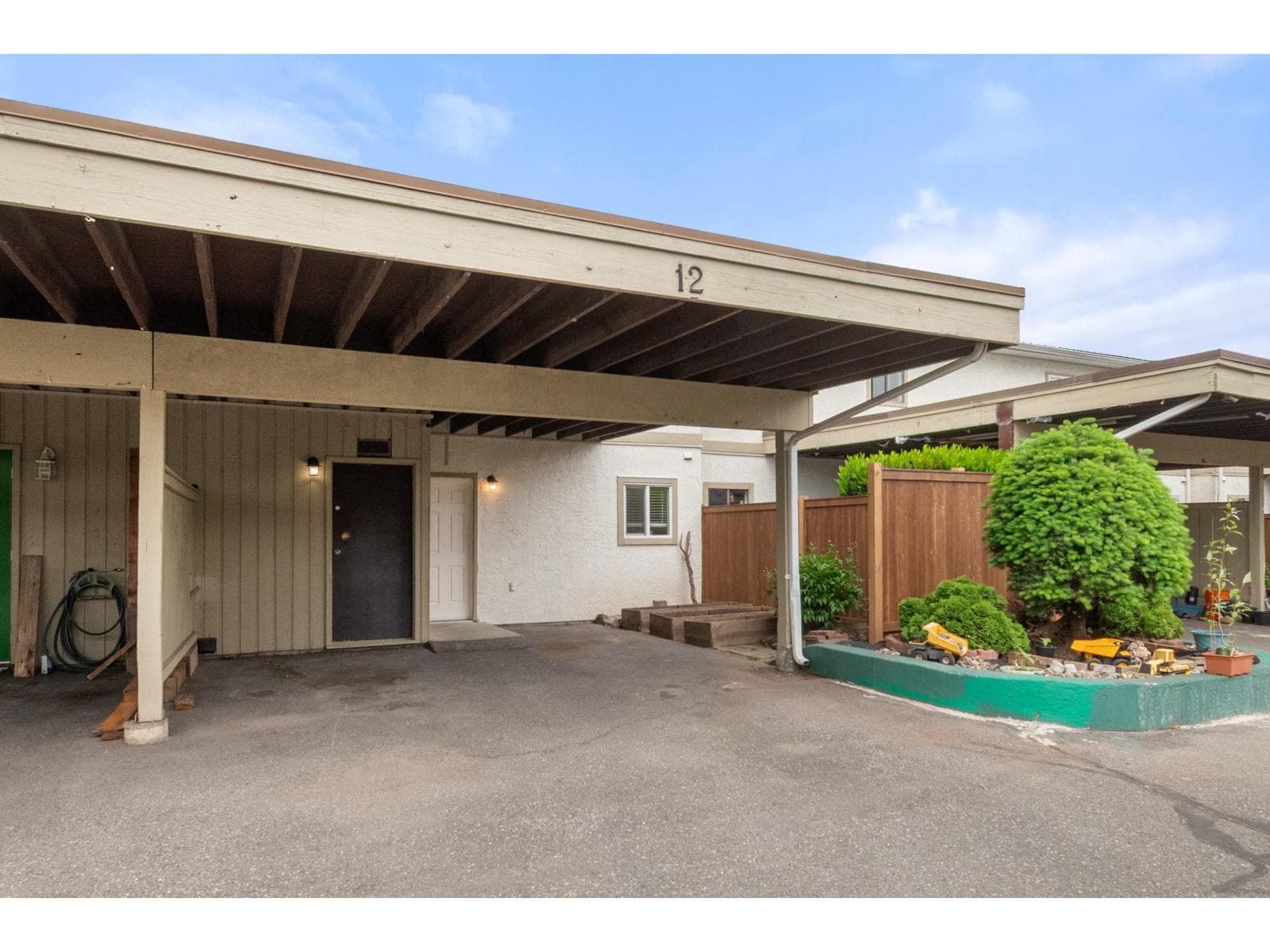 12 9473 HAZEL STREET, Chilliwack Proper East in Chilliwack Proper