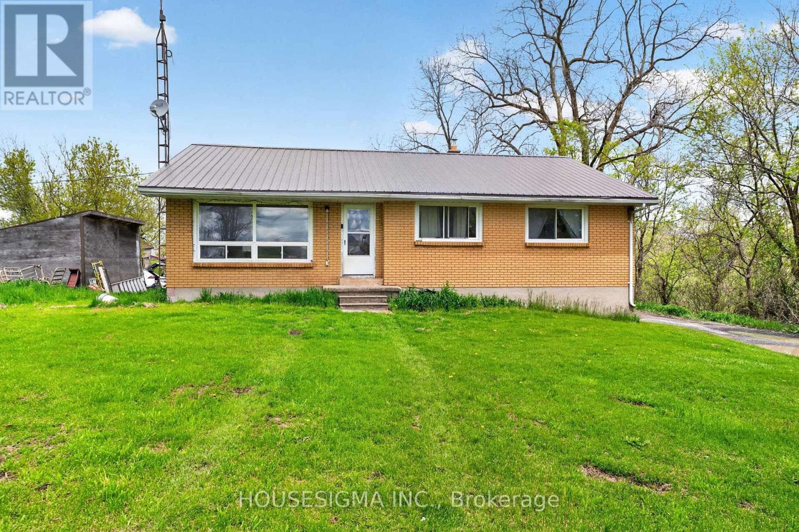 2418-2420 RUTLEDGE ROAD in