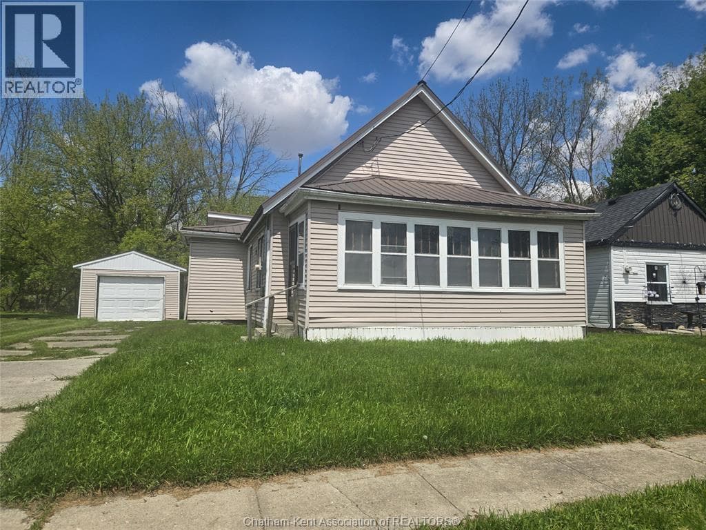 253 KING STREET East in