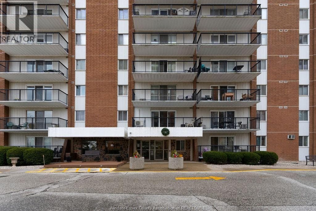 8591 RIVERSIDE DRIVE East Unit# 1008 in Riverside