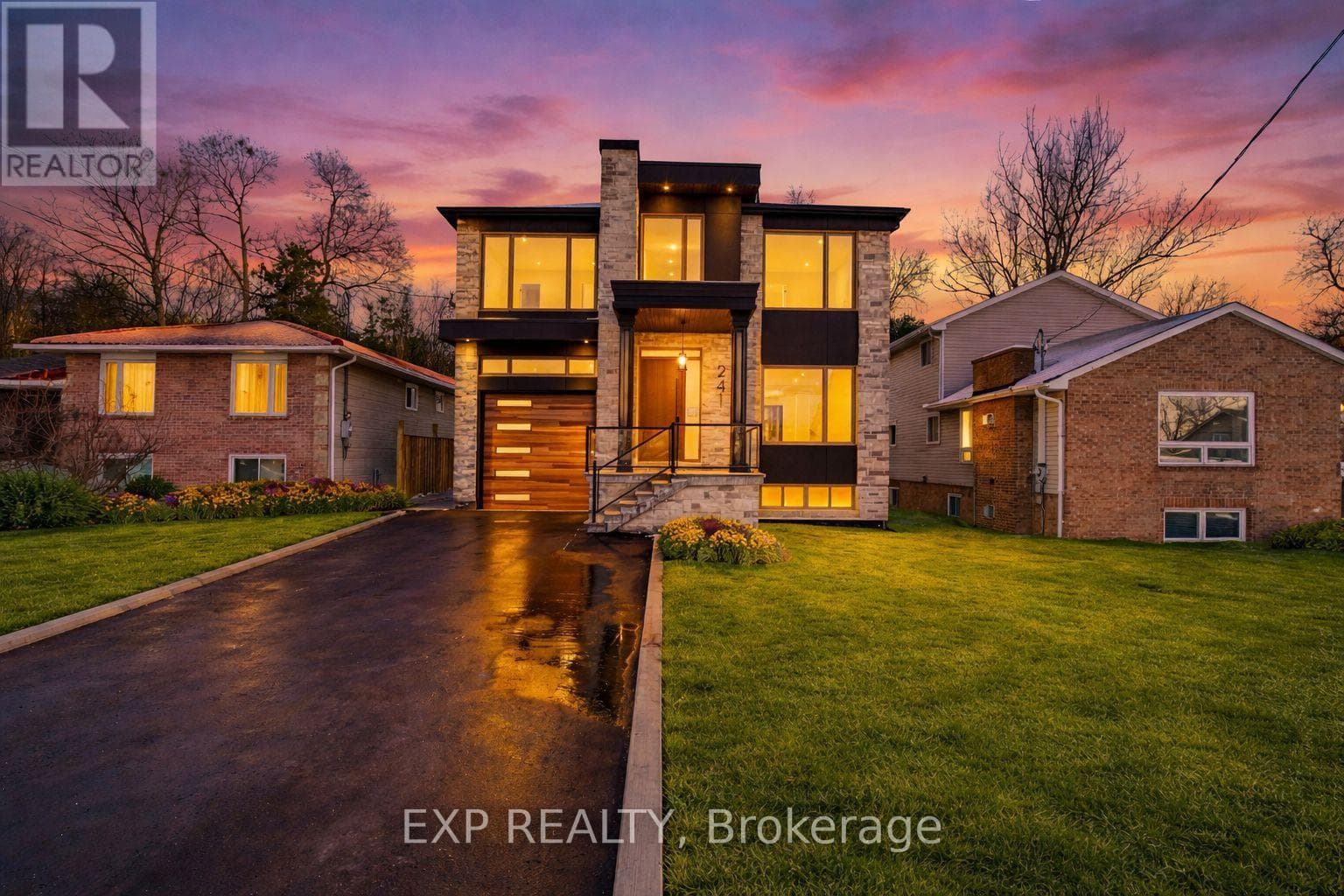 241 PARKWAY AVENUE in Keswick South
