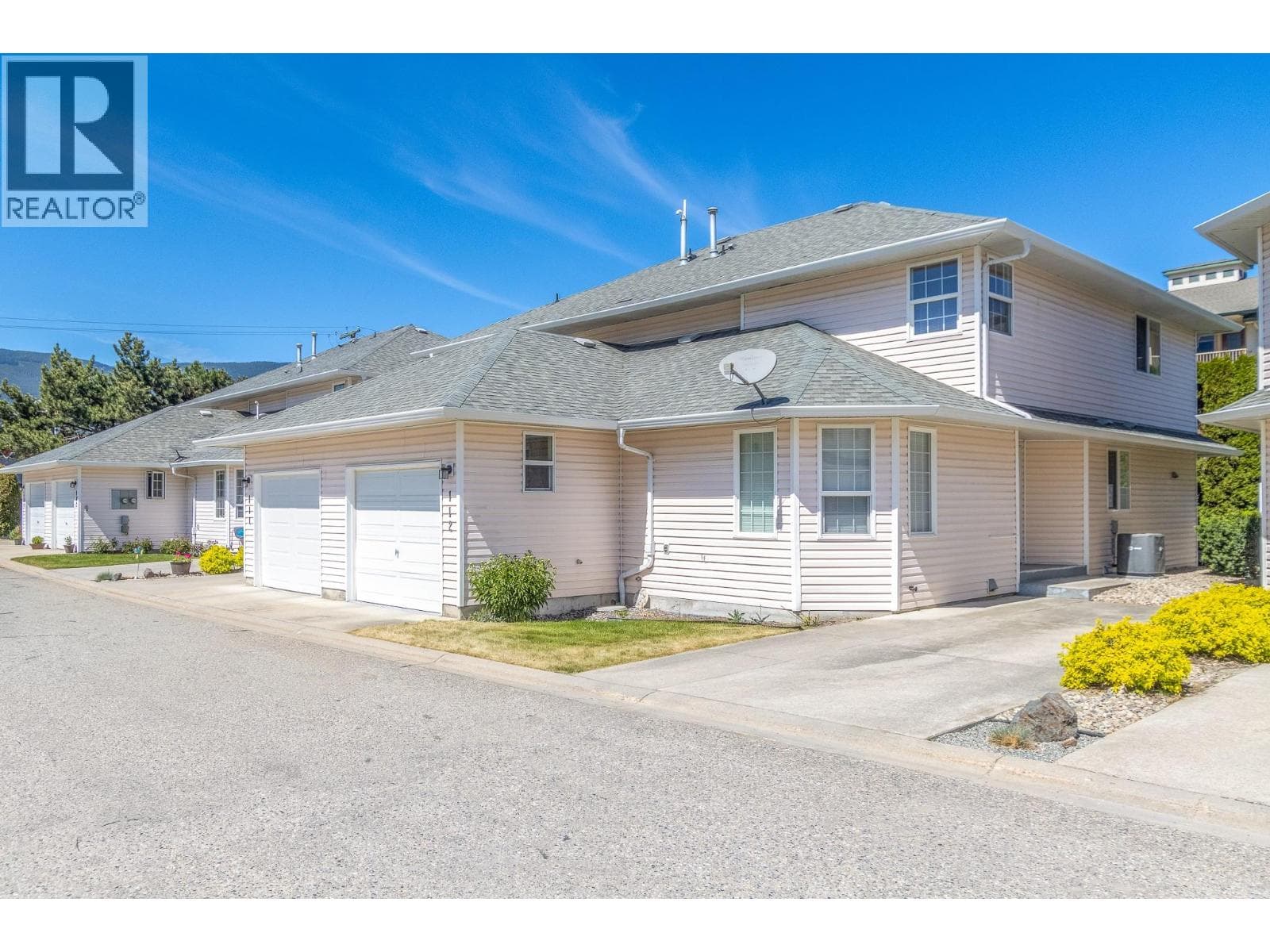 870 10 Street SW Unit# 112 in