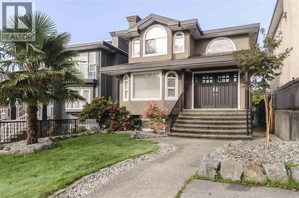 183 HOWARD AVENUE NORTH in