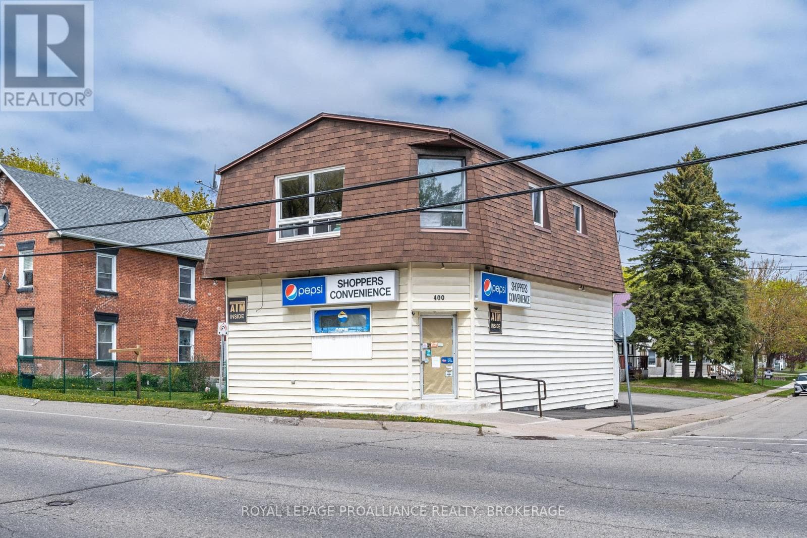 400 KING STREET W in