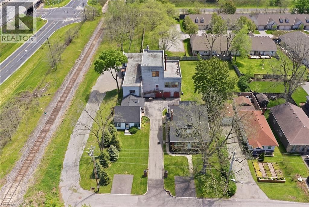50-52 & 54 PARK Road N in