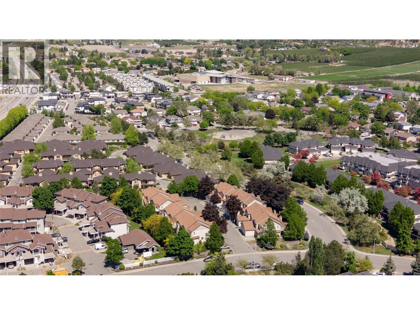106 321 WHITMAN ROAD in Glenmore - Clifton - Dilworth