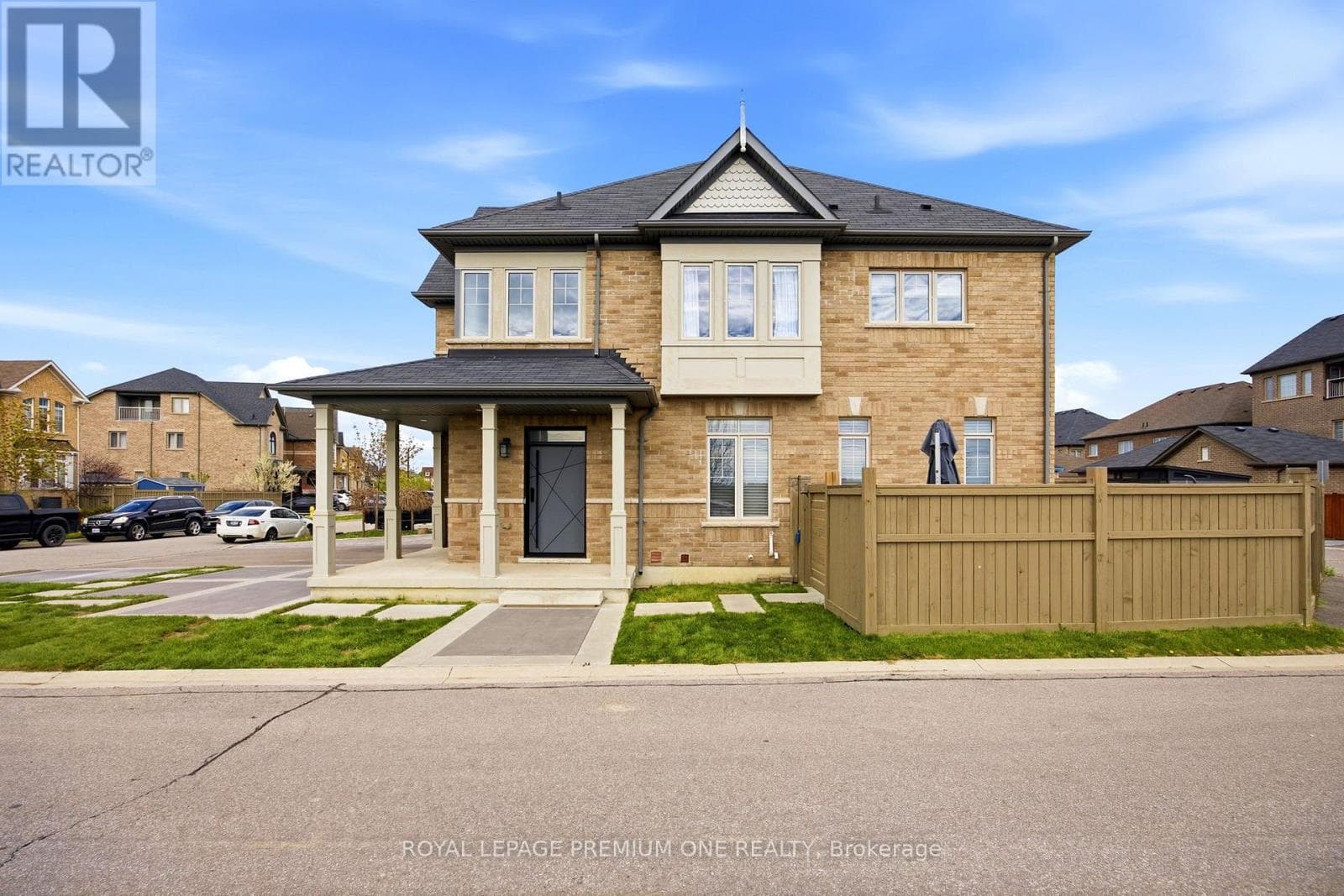 184 KINCARDINE STREET in Kleinburg