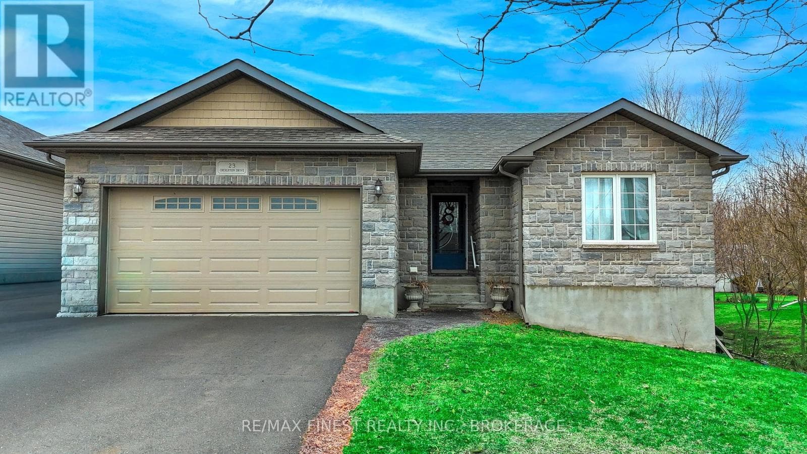 23 CREIGHTON DRIVE in
