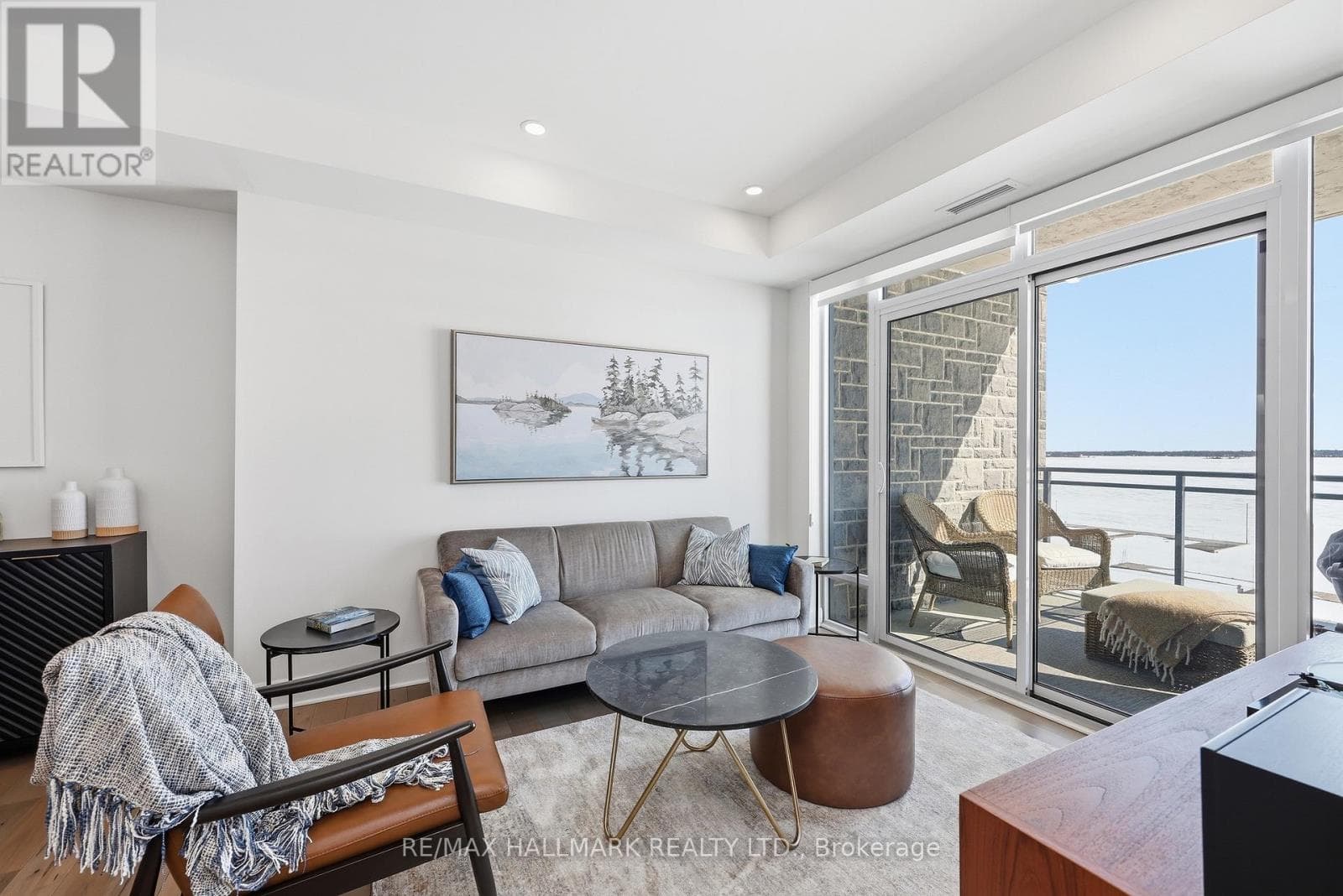 318 - 129B SOUTH STREET in