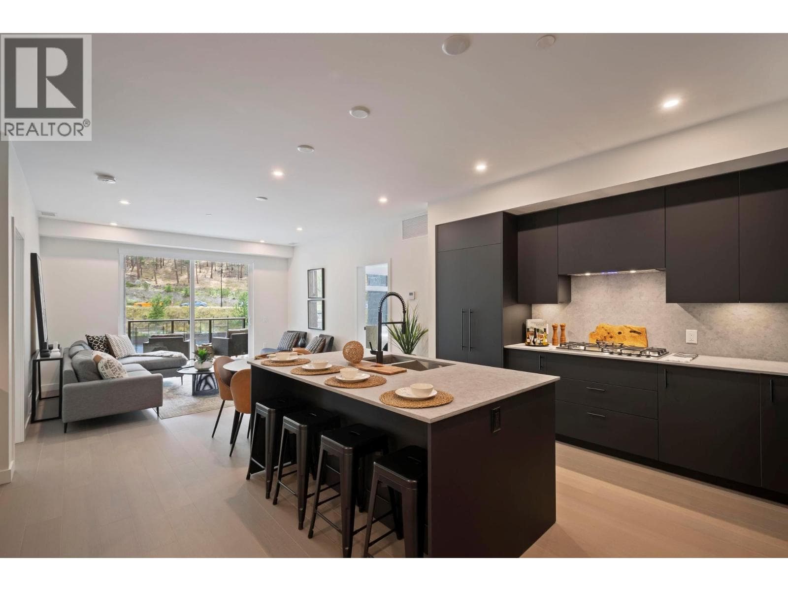 9652 BENCHLAND DRIVE UNIT 202 in