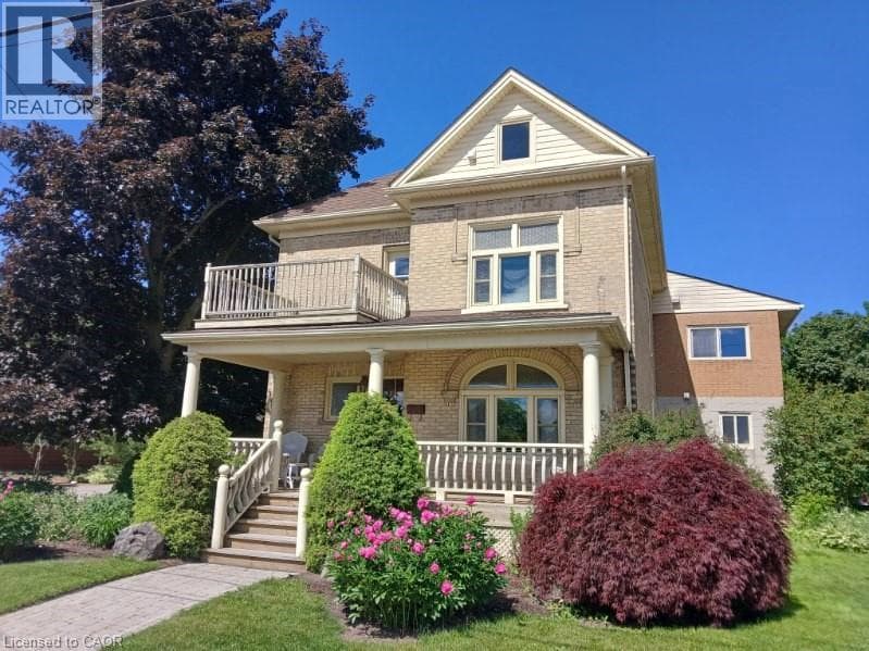 16 HAMPTON STREET in Elmira