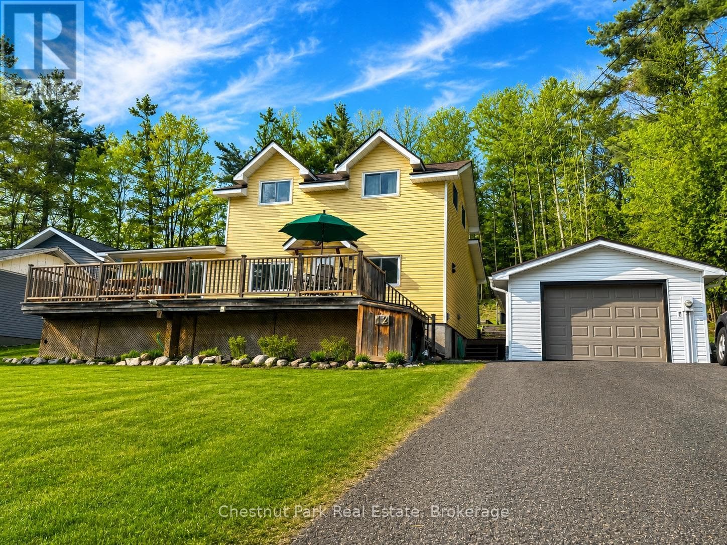 12 FERNDALE ROAD in