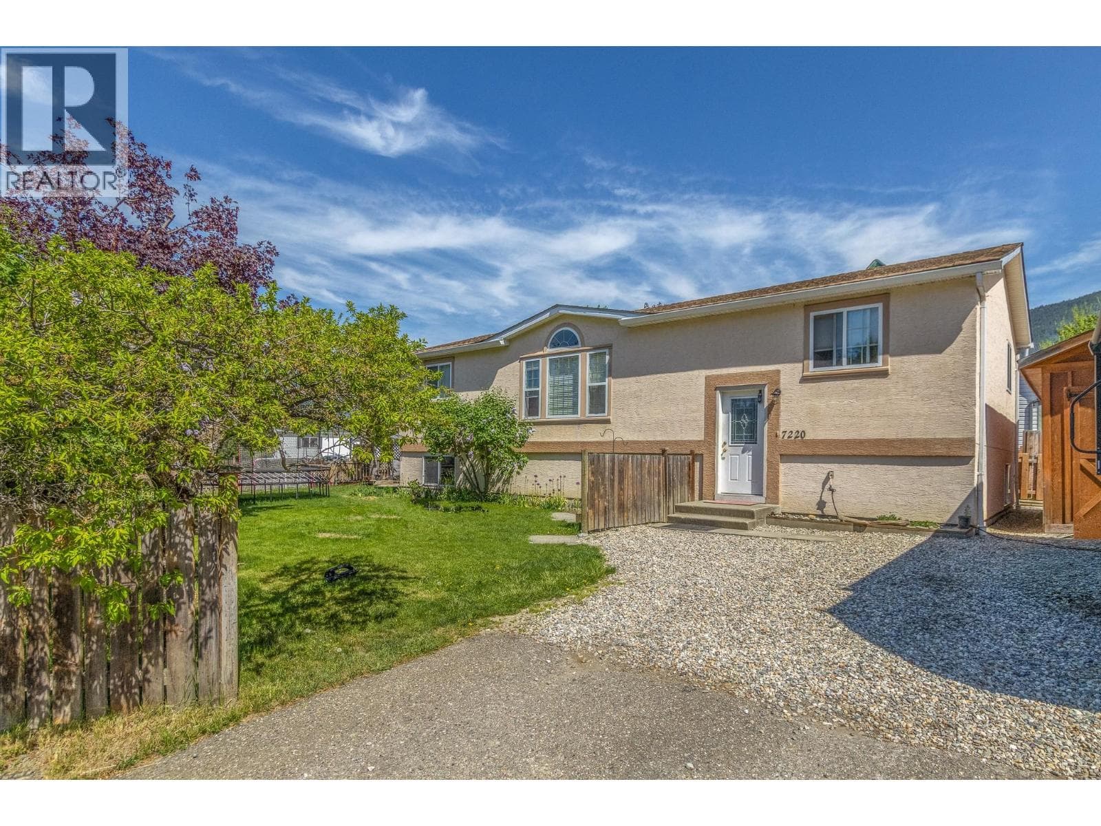 7220 47 Street NE in