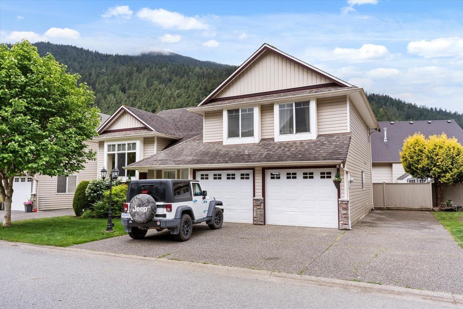 35 349 WALNUT AVENUE, Harrison Hot Springs in