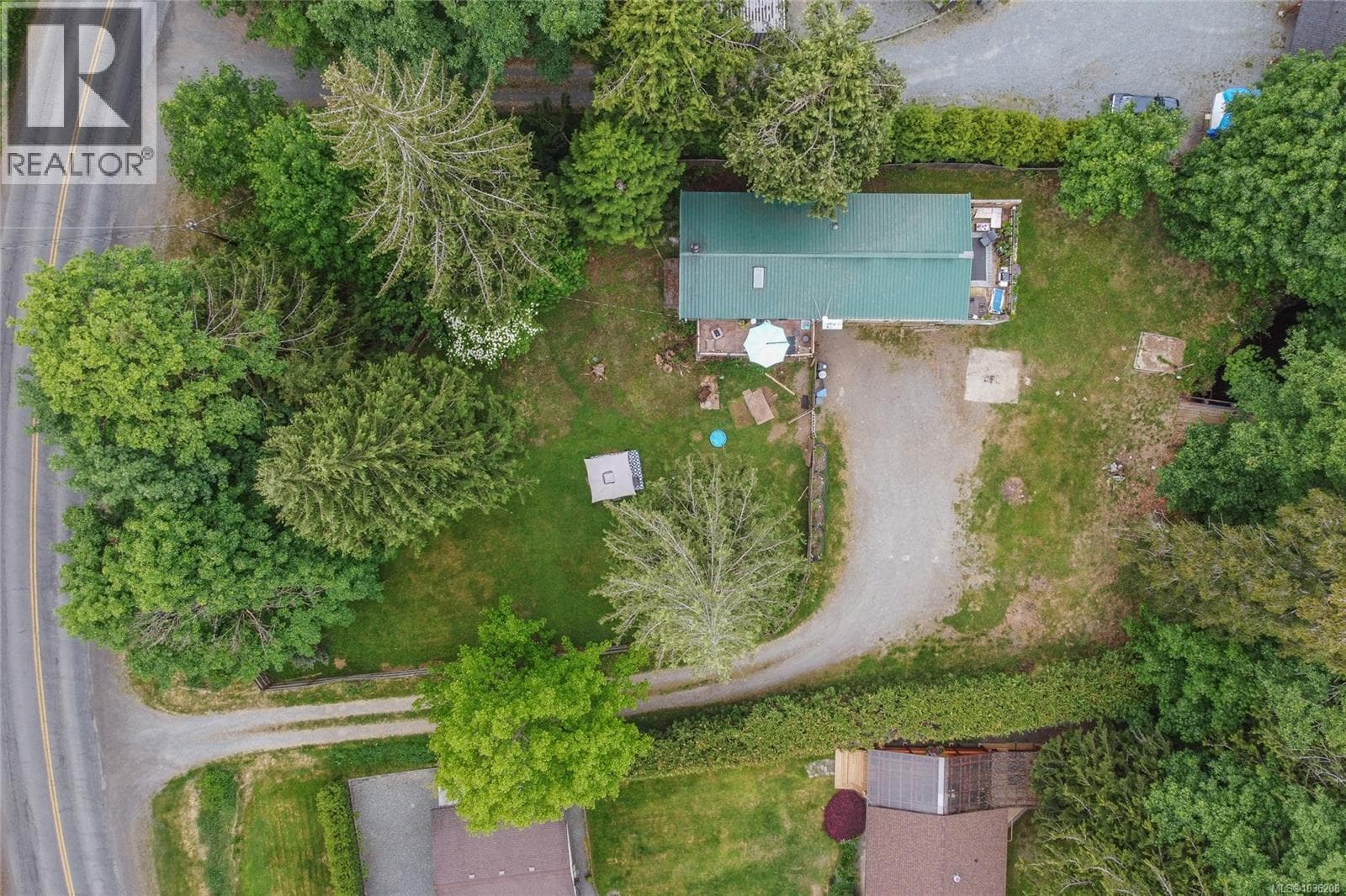 4547 COWICHAN LAKE ROAD in