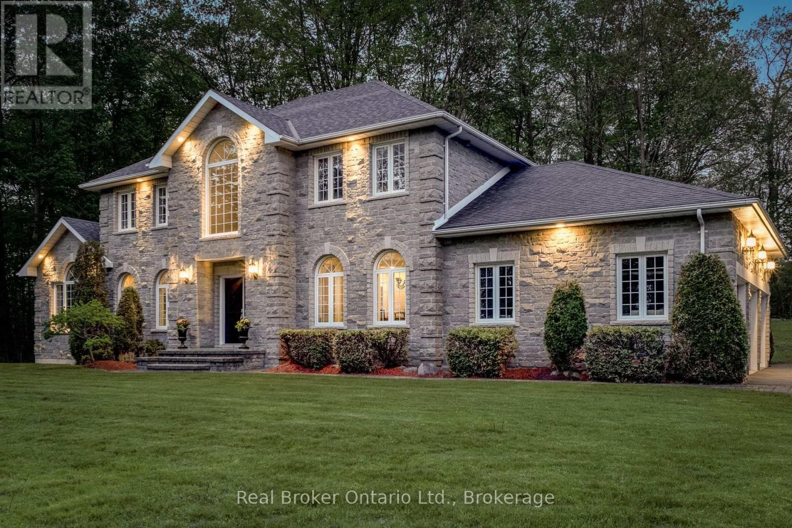 9 PAIGE COURT in