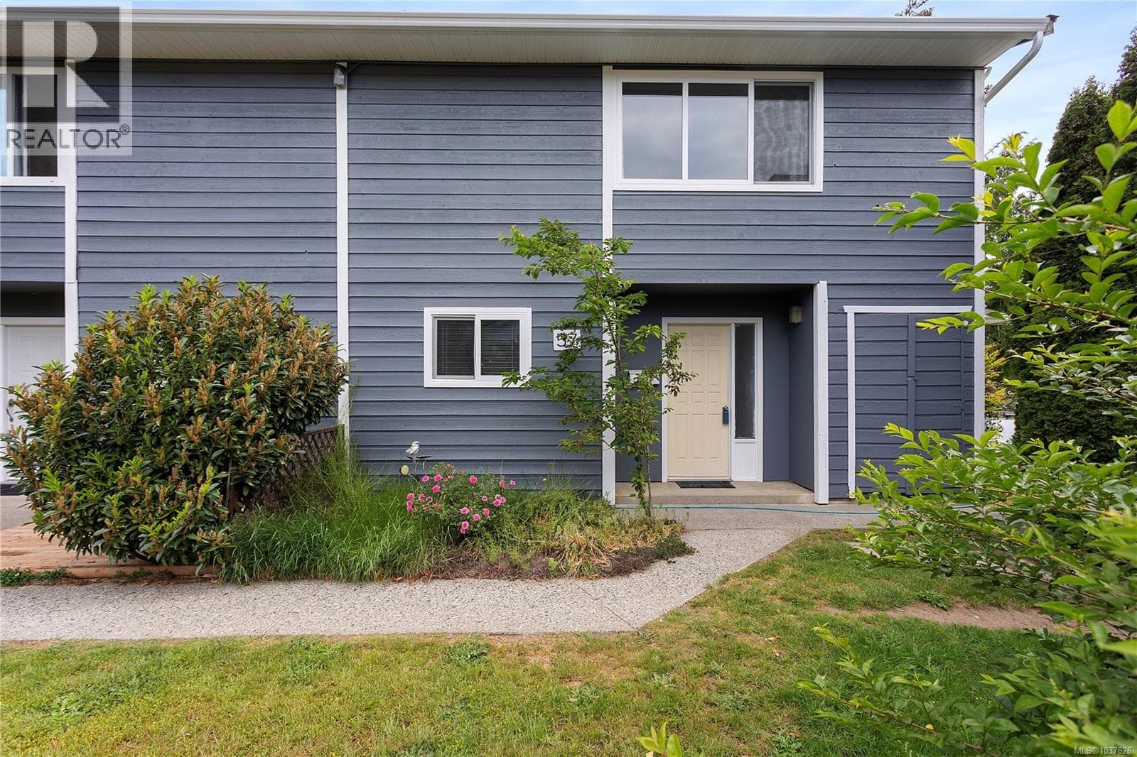 57 507 NINTH St in Five Acres