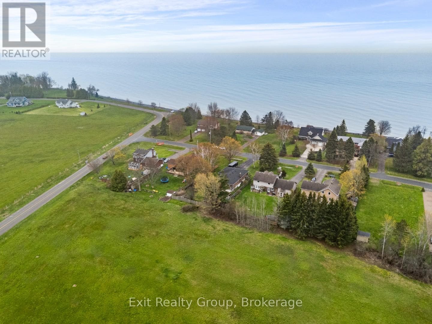 168 NORTH SHORE ROAD in