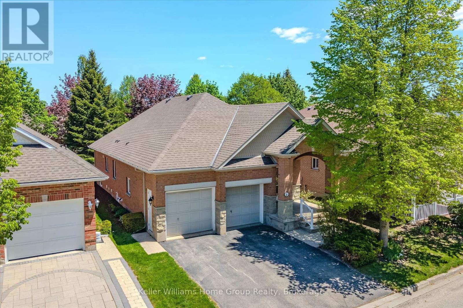 6 PARKSIDE DRIVE in