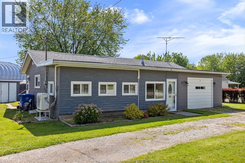 559 COUNTY RD 50 West in