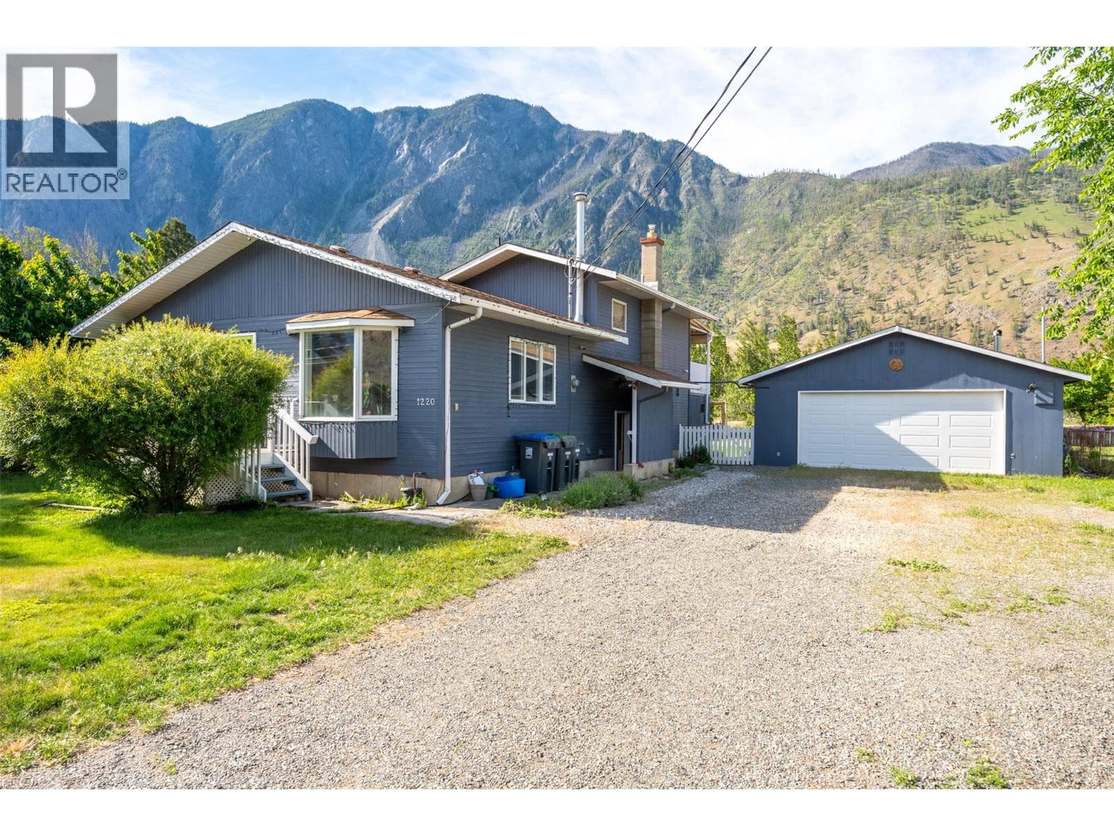 1220 SYKES CRES SYKES Crescent in