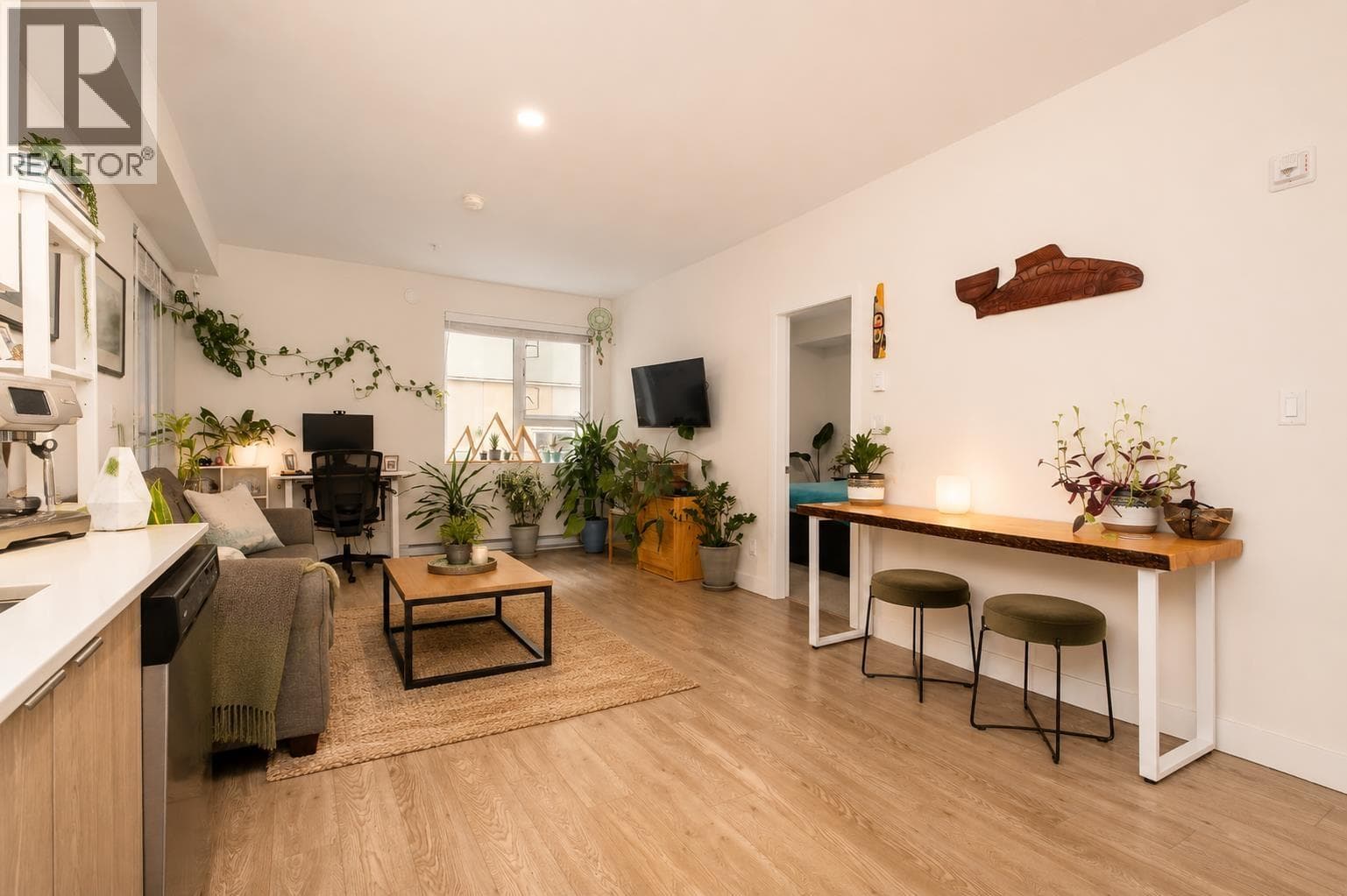 302 37881 CLEVELAND AVENUE in