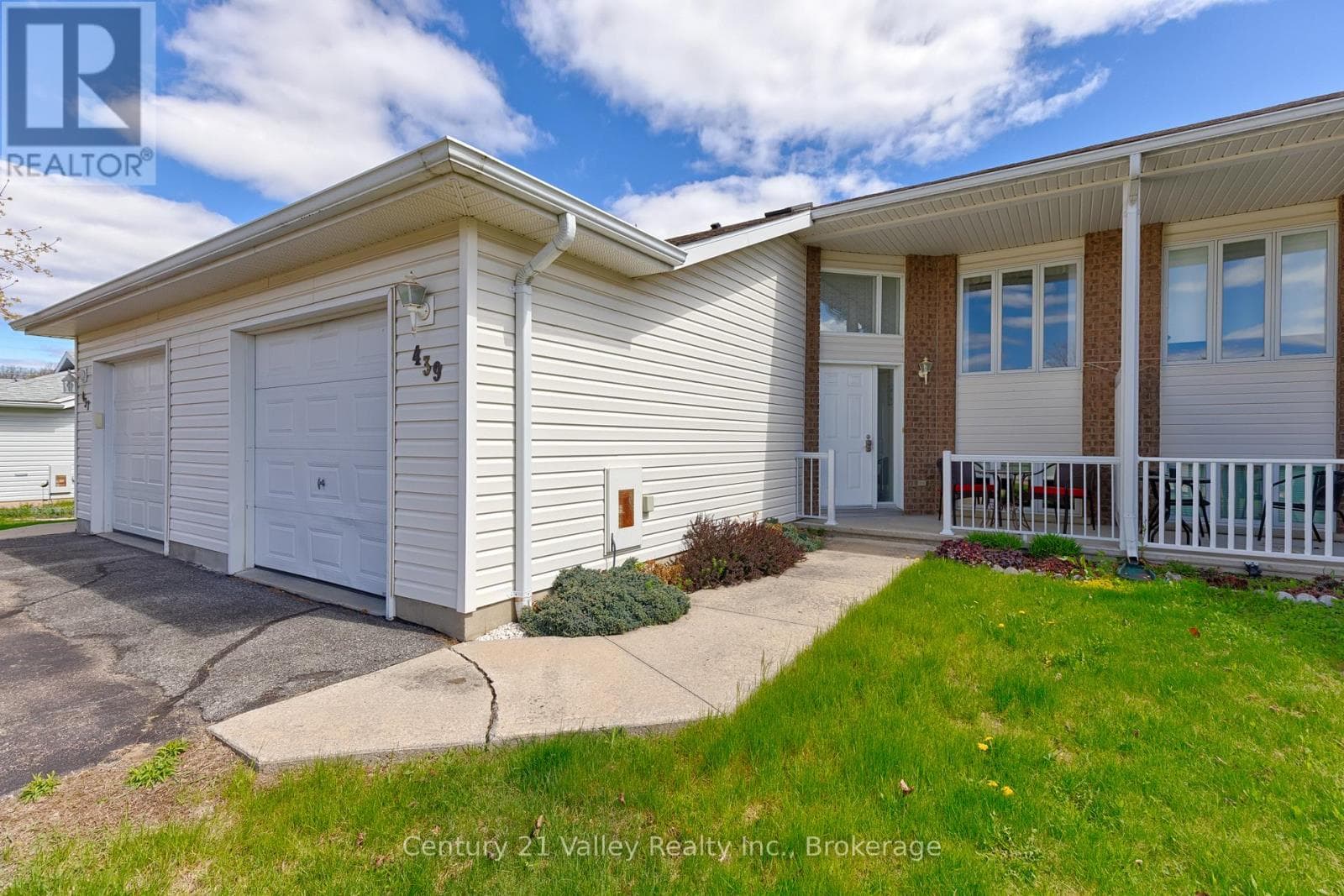 439 MAYHEW STREET in