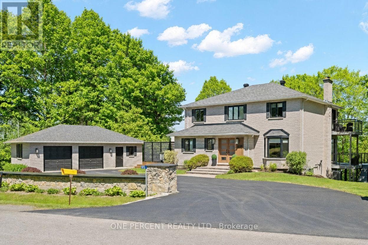 975 FIELDOWN STREET in CUMBERLAND