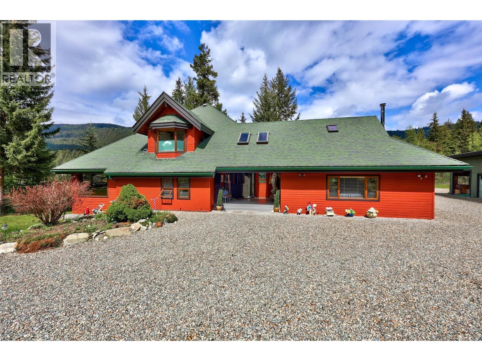 6450 Yates Creek Road in