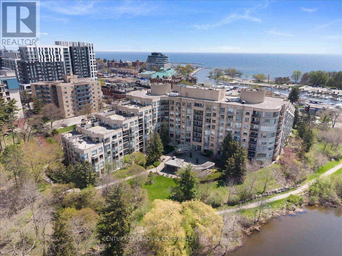 719 - 2511 LAKESHORE ROAD W in Bronte