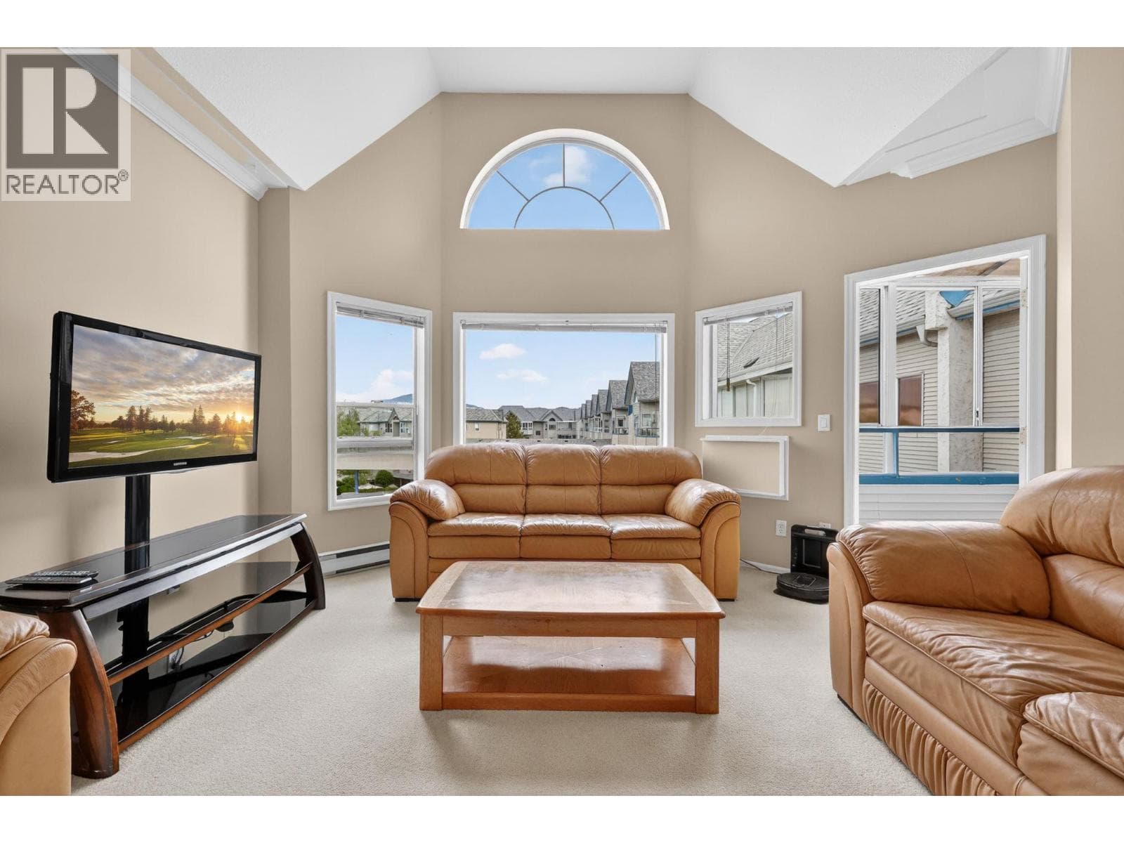 877 KLO Road Unit# 303 in South Pandosy - KLO