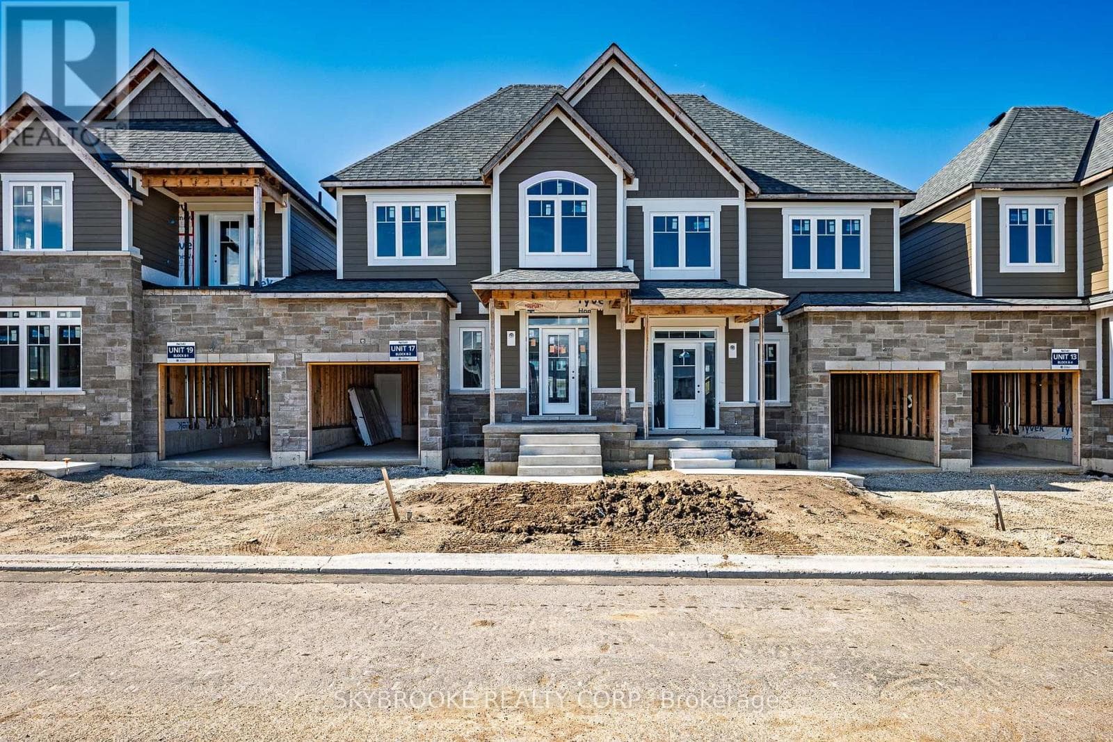 17 - 190 CROSSWINDS BOULEVARD in