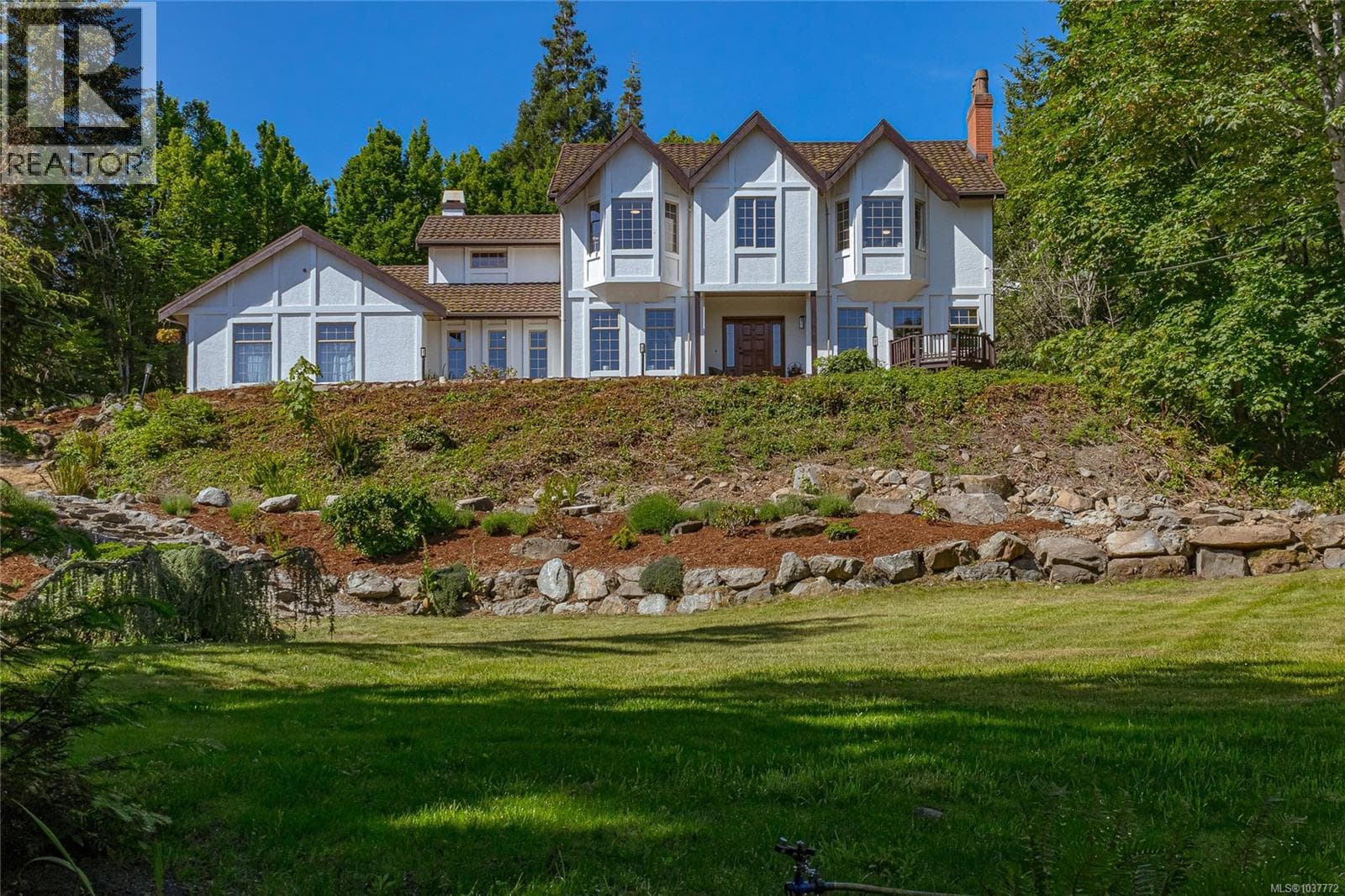 1855 Camas Dr in