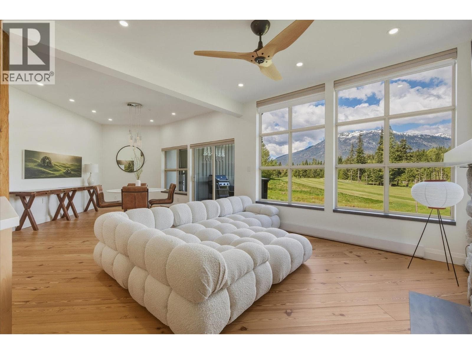 5 4644 BLACKCOMB WAY in