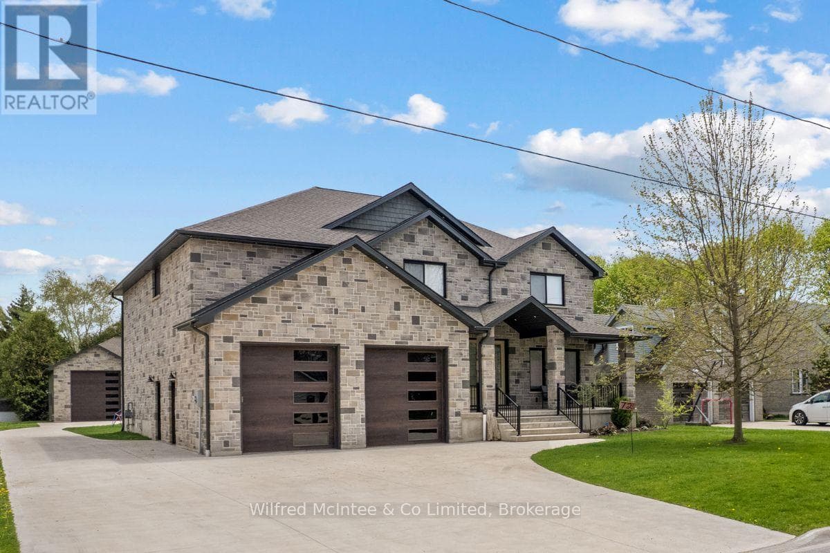 72 VICTORIA STREET SOUTH in