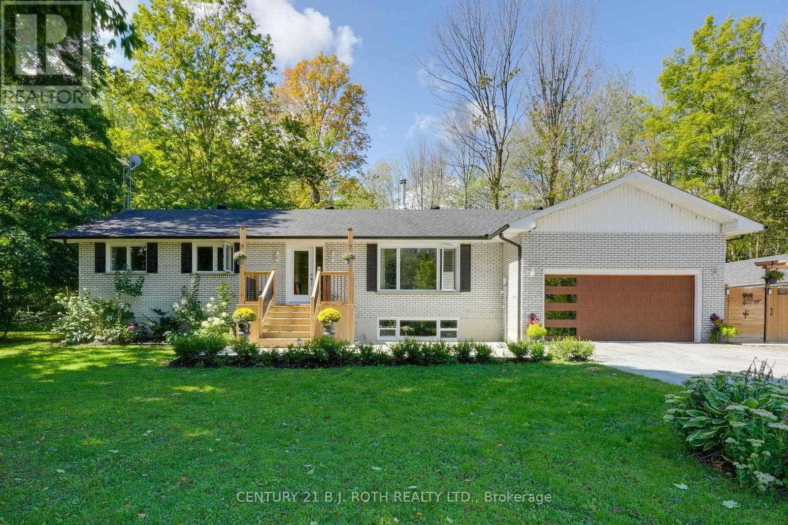 1250 COUNTY ROAD 6 ROAD SOUTH in