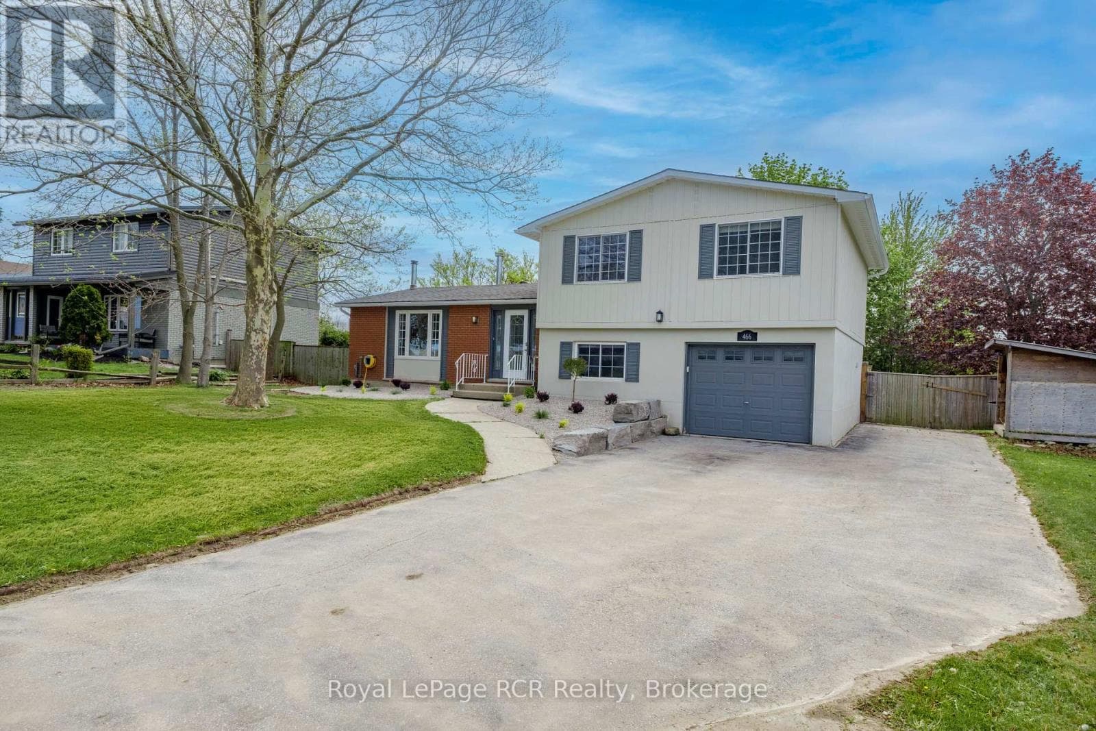 466 HIGHLAND DRIVE in