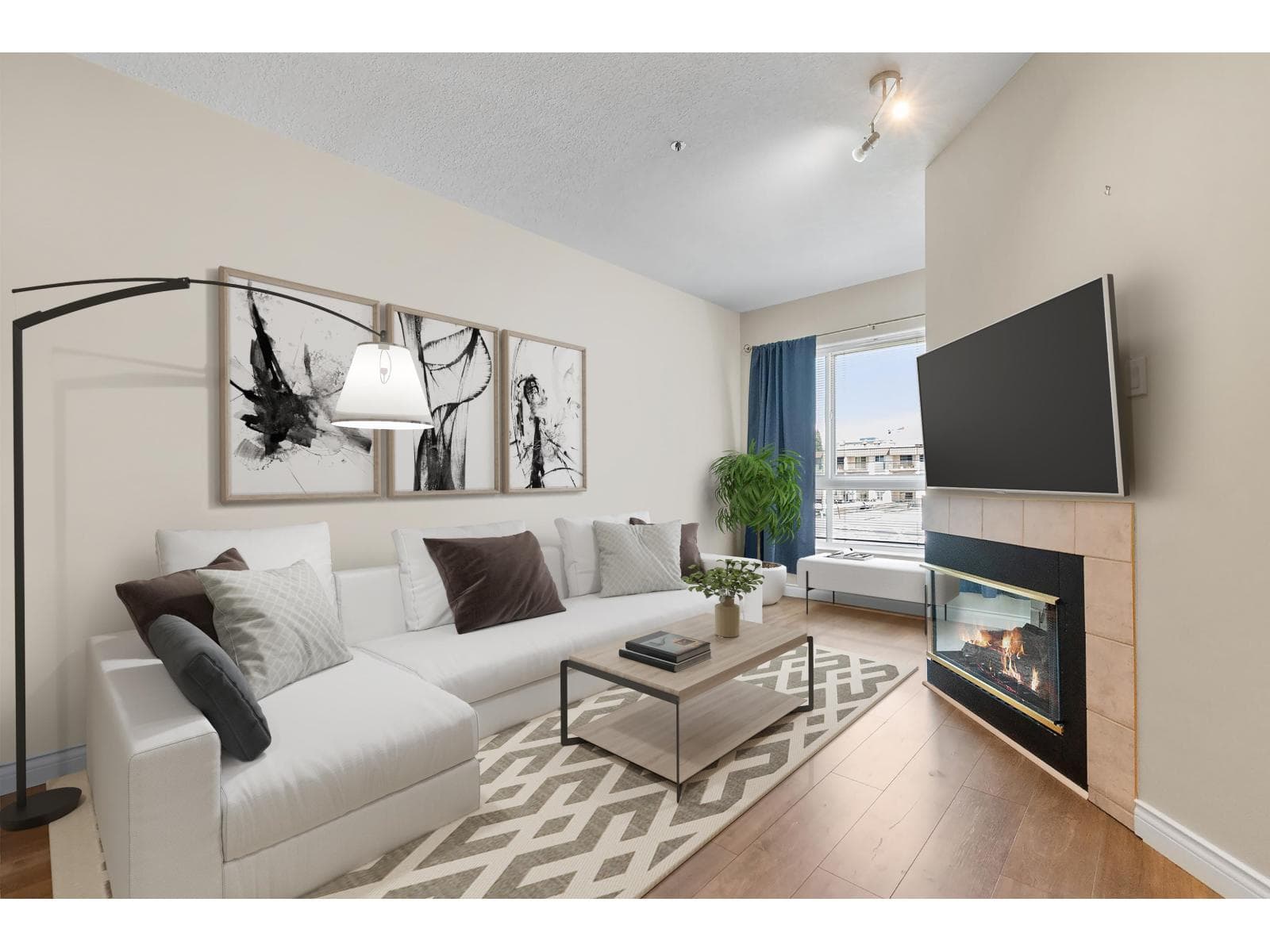 203 45734 PATTEN AVENUE, Chilliwack Downtown in Chilliwack Proper