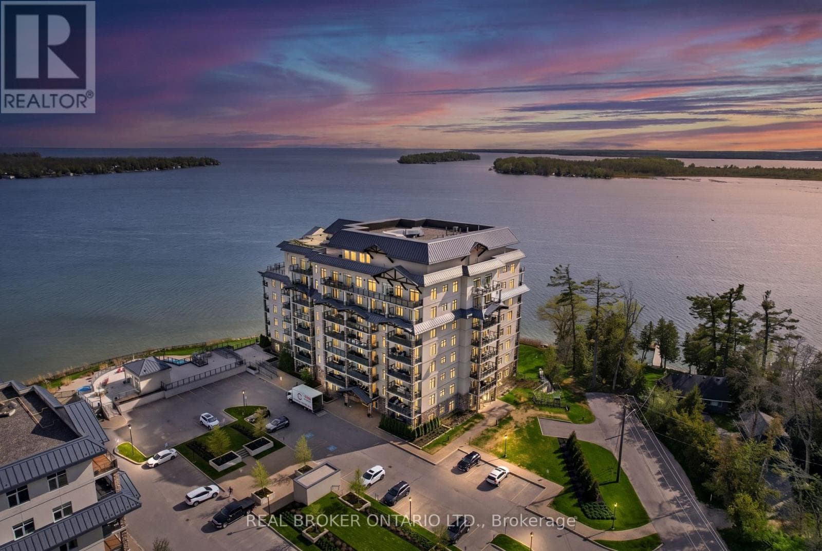 207 - 90 ORCHARD POINT ROAD in