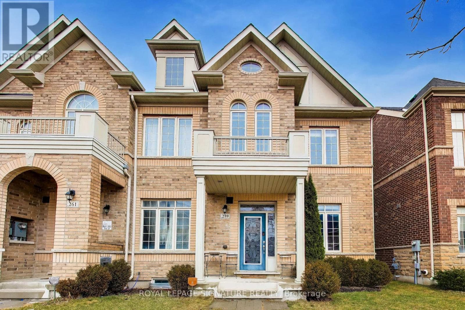 259 BARONS STREET in Kleinburg